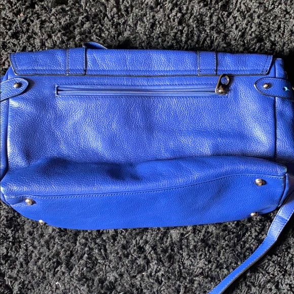 Danier leather purse - Picture 4 of 6